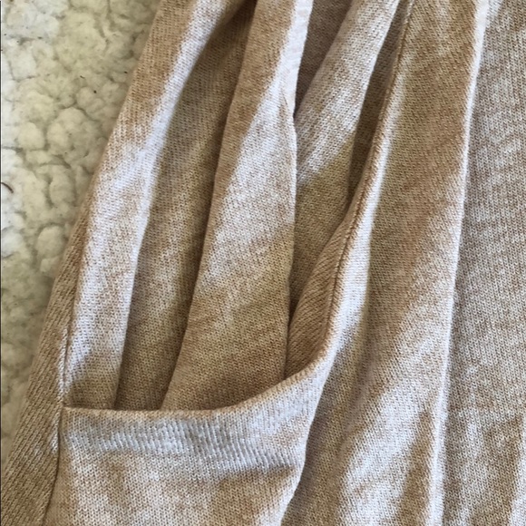 Flowy Tunic - Picture 3 of 3